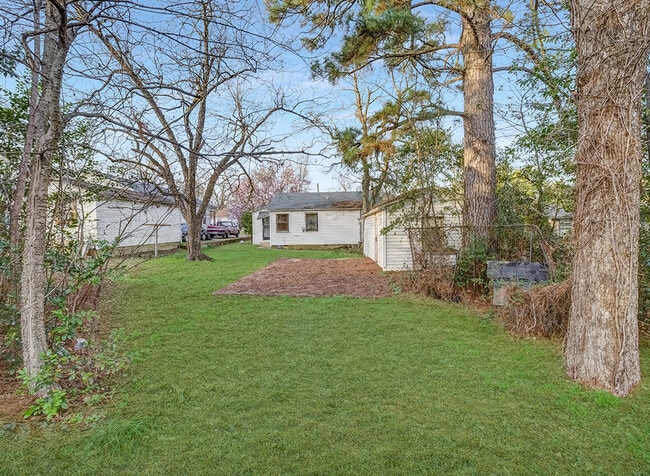 Photo - 1607 W 17th St