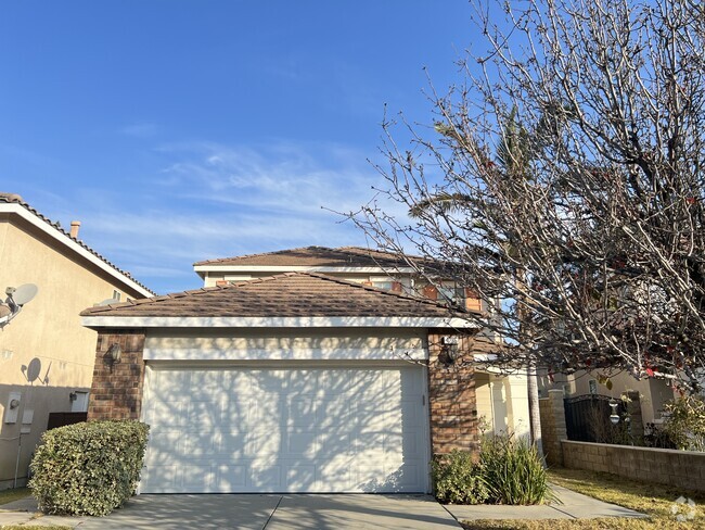 Building Photo - 4286 Foxrun Dr Rental