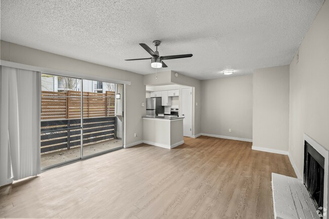 Dunmore, Fort Worth, TX - 1 habitación, 1 baño, 696 pies cuadrados, sala de estar.jpg - Dunmore