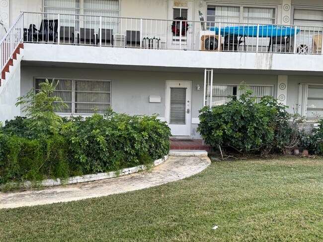 Photo - 4802 N Flagler Dr Unit 2