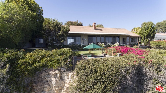Photo - 29008 Cliffside Dr