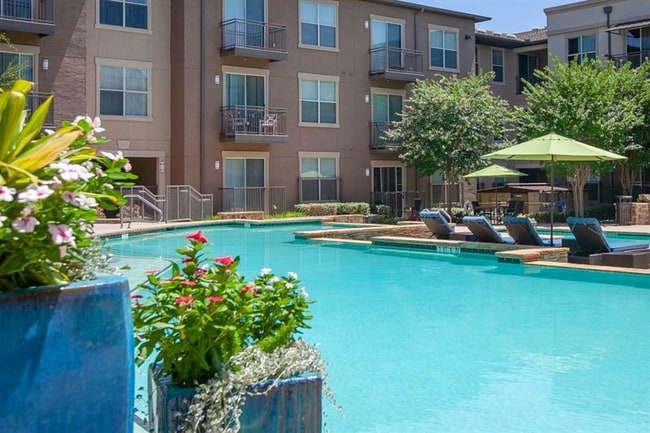 Dallas, TX Apartment Homes