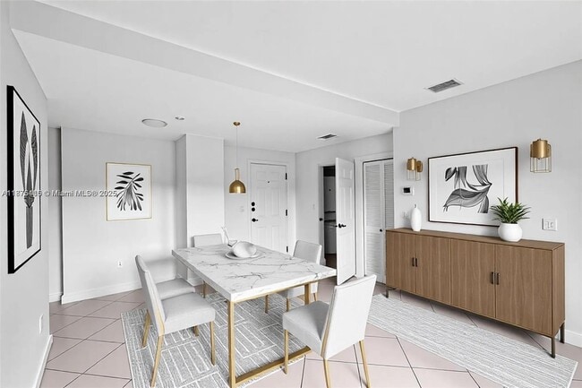 Photo - 2280 SW 32nd Ave Unit 305