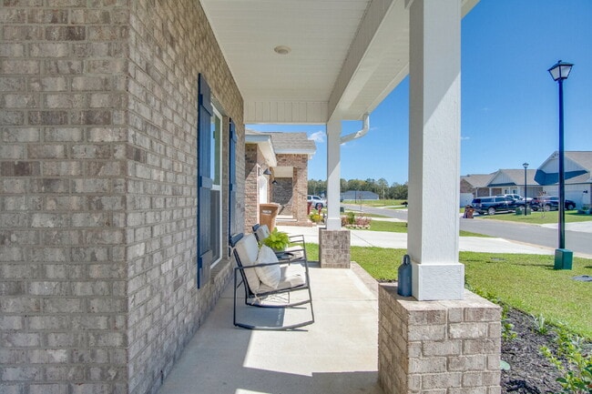 Photo - Modern 4BR/3BA Home with Loft, Spacious Yard & Blackwater Reserve Resort-Style Amenities