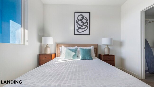 9235 W Russell Rd Unit 210