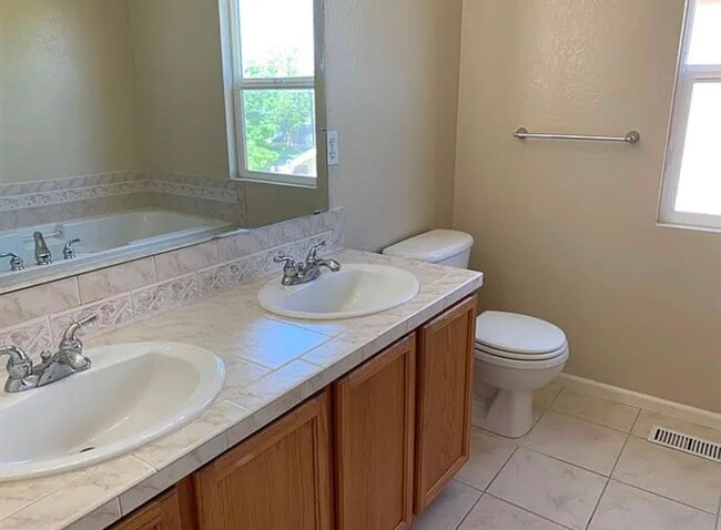 Photo - 4642 E 127th Pl