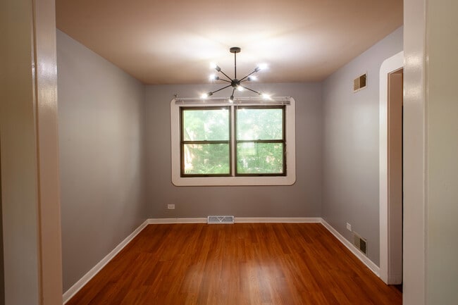 Photo - 1147 Garfield Ave