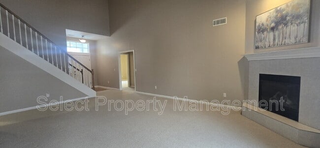 Photo - 2515 Sugar Tree Dr