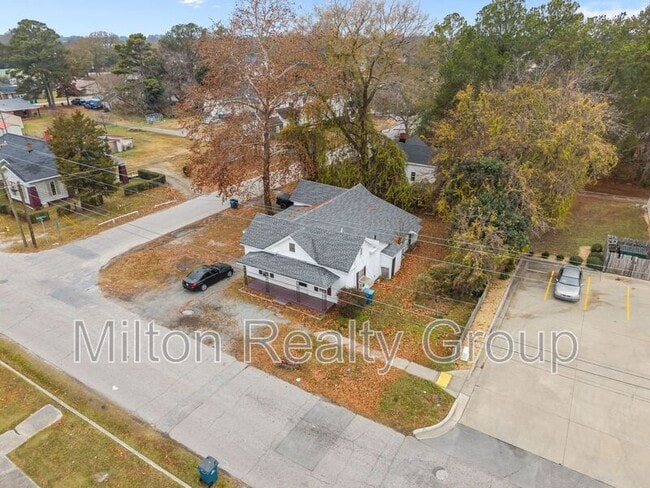 Photo - 210 S Elm Ave Unit A