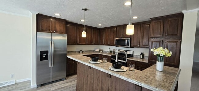 Photo - 52553 Elmcrest Ct