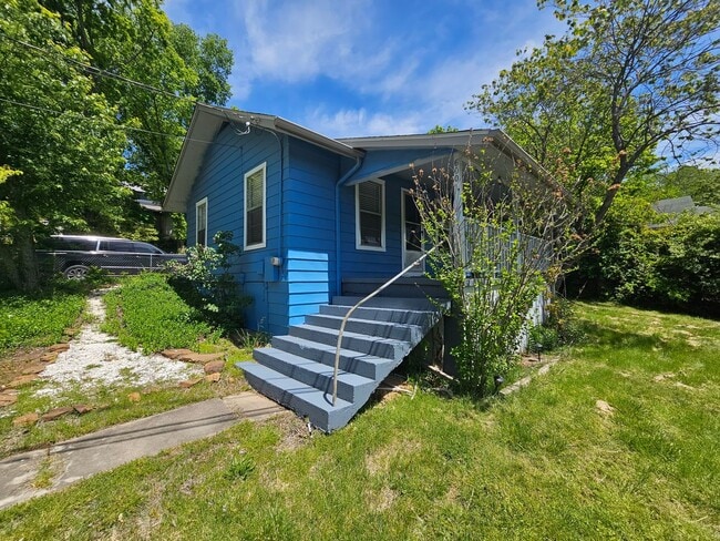 Photo - NIce remodeled 2 bedroom home close to dow...