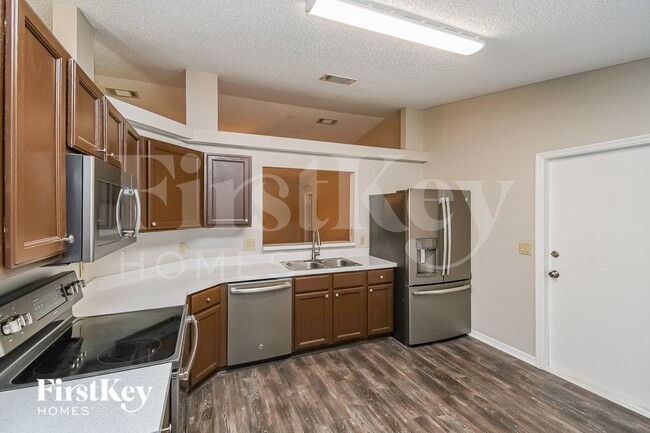 Photo - 12450 Harbor Winds Dr N