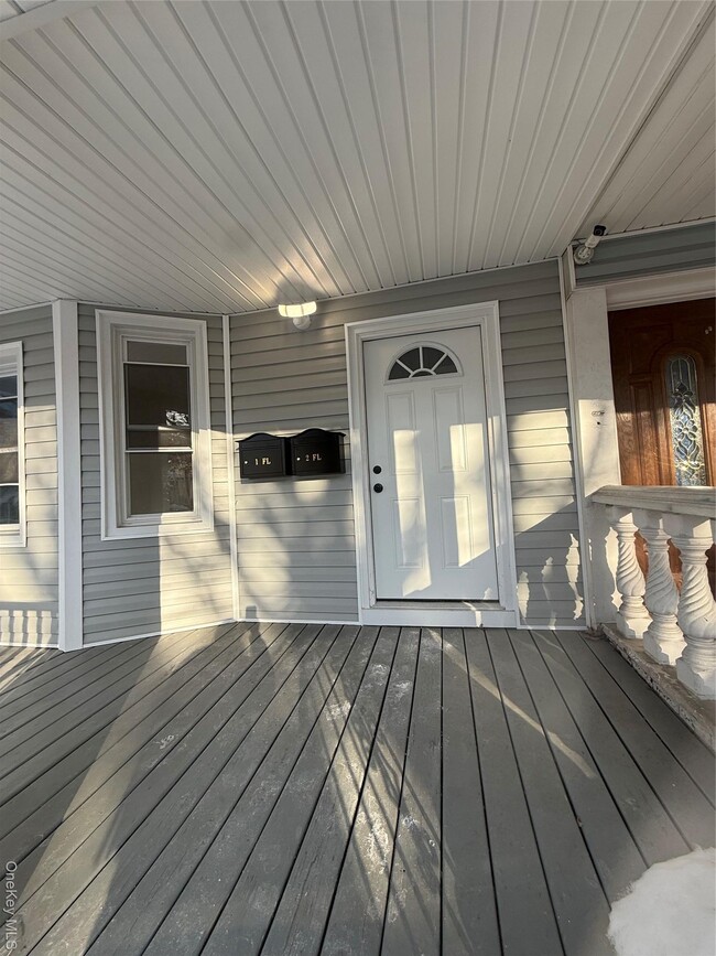 Photo - 112-01 95th Ave