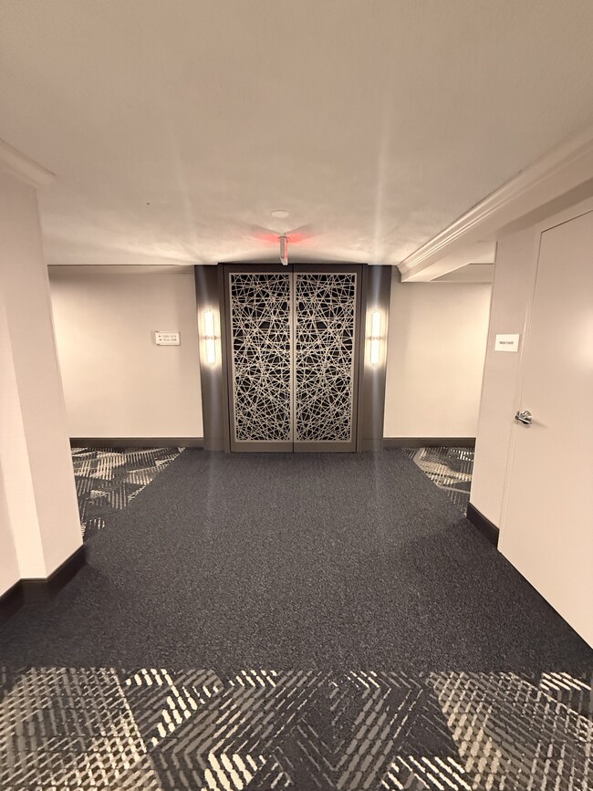 Photo - 10201 Grosvenor Pl Unit 1204a