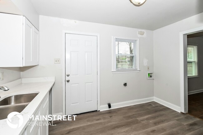 Photo - 1249 Dearing Rd