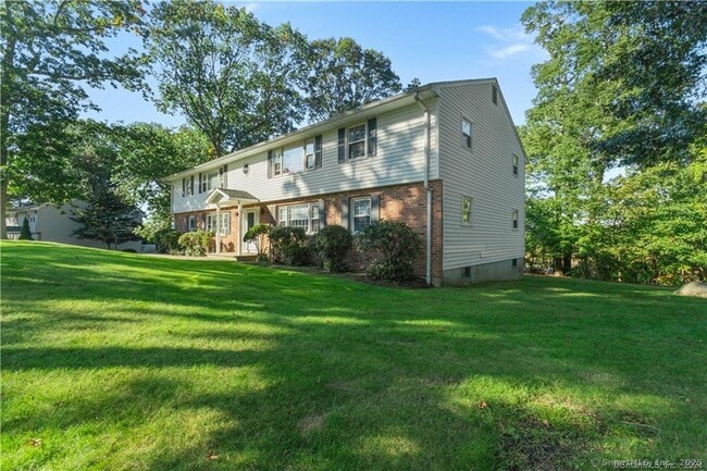 Photo - 280 E Main St Unit APT A2