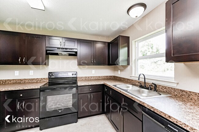 Photo - 14584 SW 75th Cir