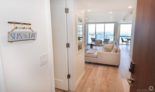 Building Photo - 1720 Avenida Del Mundo Rental