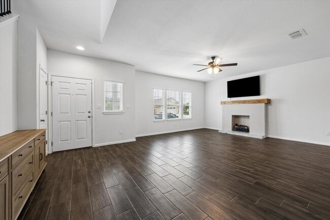 145 Horsemint Way