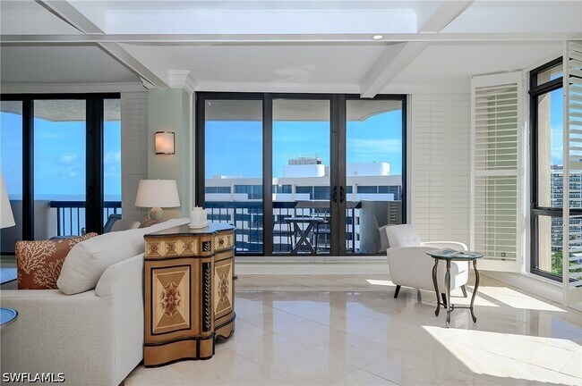 Photo - 4001 Gulf Shore Blvd N Unidad PH8