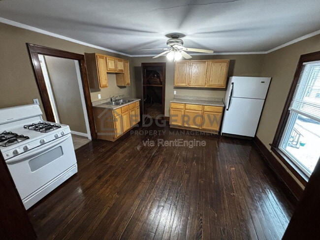 Photo - 1243 Crosby St NW