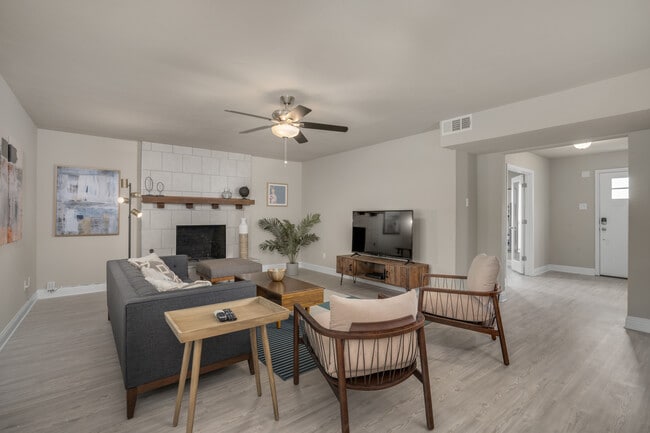 Photo - 11210 Cotillion Dr