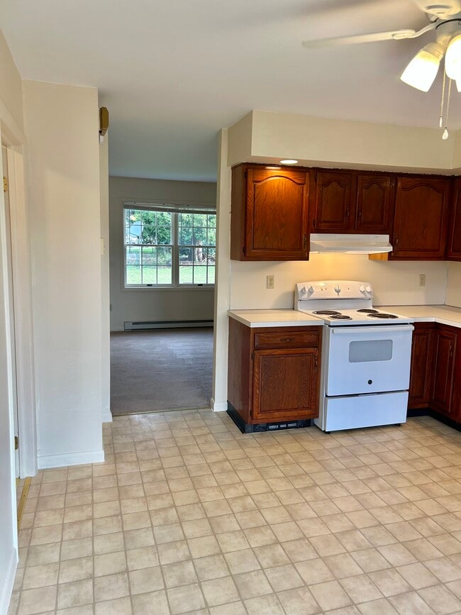 106 W 3rd St Unit A