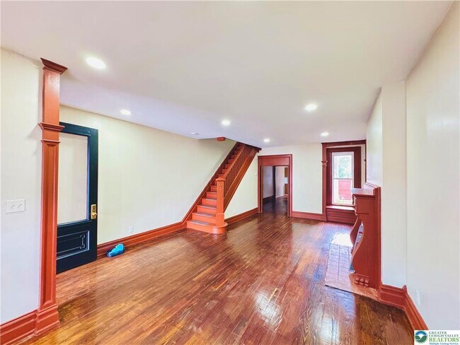 Photo - 36 S Jefferson St