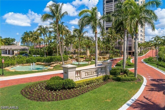 Photo - 8787 Bay Colony Dr Unidad 906
