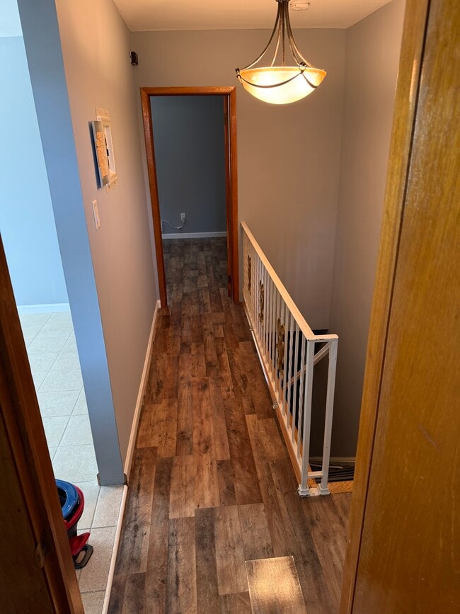 2713 S Alder St Unit 2nd Floor