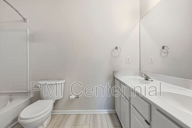 1528 Cove Creek Cir