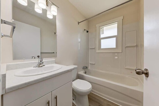 Photo - Killarney Gardens