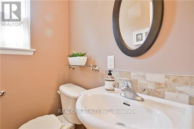 Photo - 19 Liszt Gate