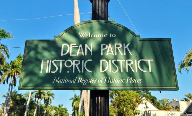 Building Photo - 2610 Providence St Unit 1