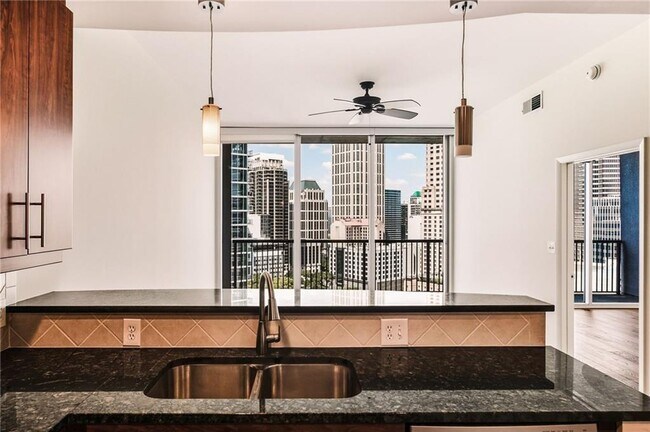Photo - 1080 Peachtree St NE Unit 1501