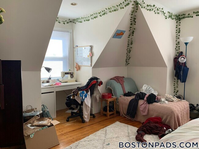 21 Highland St Unit A