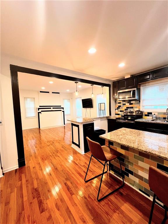 Photo - 814 Moreland Ave SE