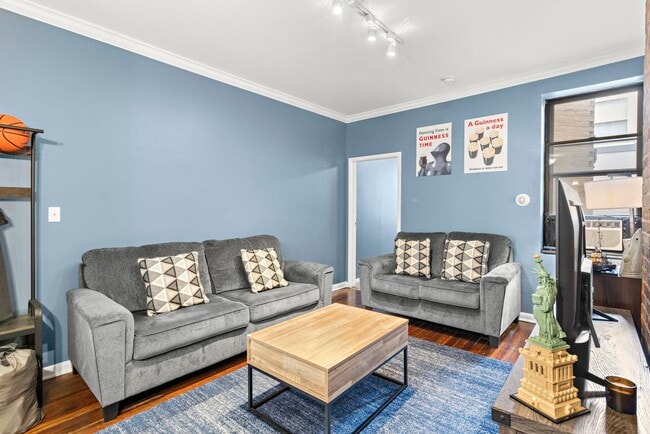 Photo - 263 1st St Unidad 4R