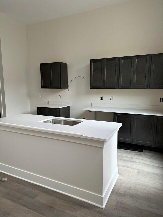 Photo - 106 E Erie St Unit 1A