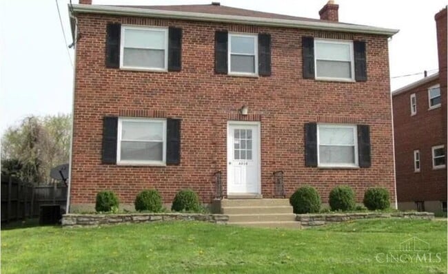 Building Photo - 4036 Homelawn Ave Unit 4
