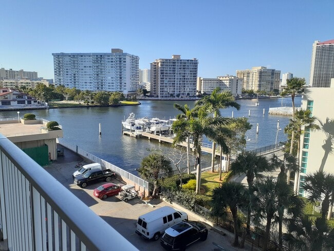 Photo - 1965 S Ocean Dr Condo Unit 4H