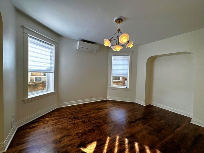 Photo - 3078 N Davlin Ct Unidad 2