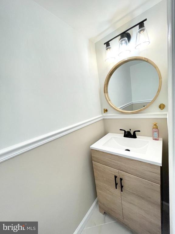 Photo - 27 Chantilly Ct