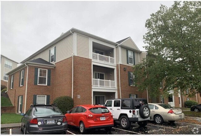 Building Photo - 215 S Knollwood Dr Unit 4102 Rental