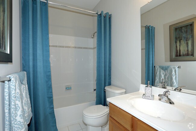 Two Bedroom (Baltic) - Main Bathroom