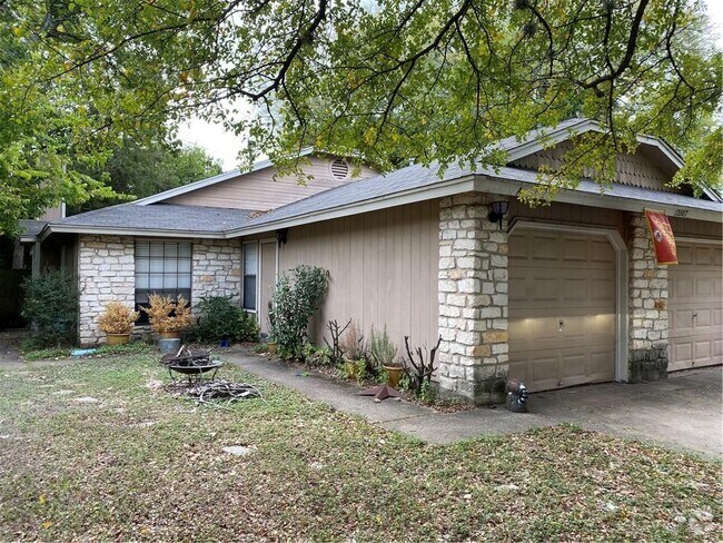 Building Photo - 12007 Commonwealth Way Rental