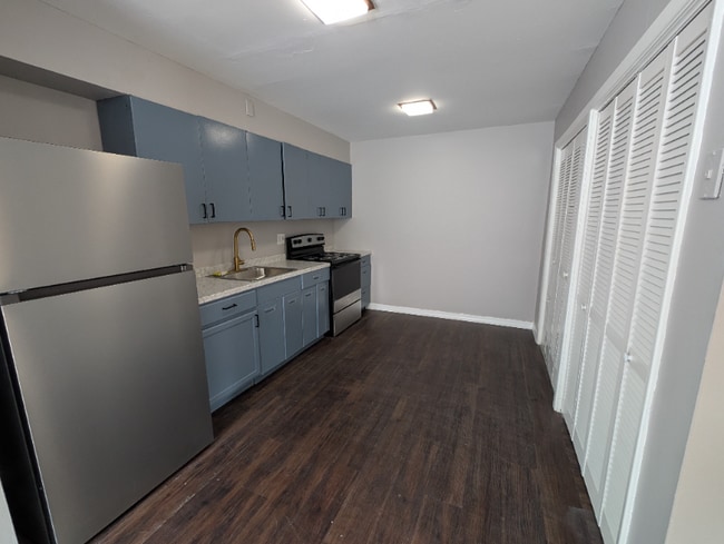 Photo - 110 Cromwell Pl Unidad 2