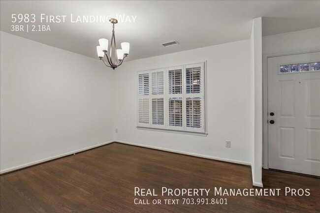 Photo - 5983 First Lndg Wy