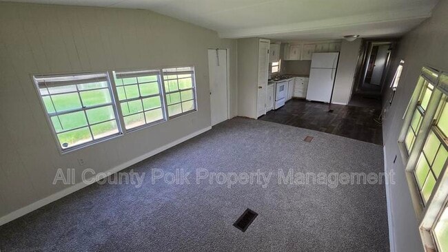 Photo - 2735 W 10th St