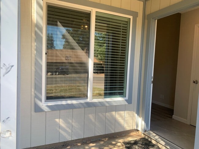 Photo - 5417 E Knoll Dr Unit 5417 E Knoll Dr